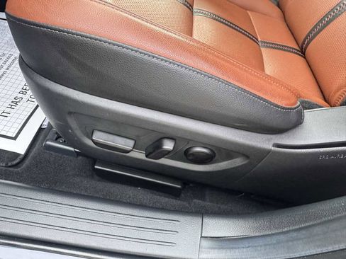 Used 2024 MAZDA CX-50 Meridian Edition image 16