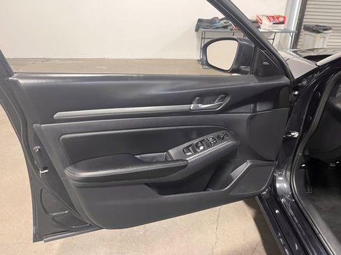 Used 2022 Nissan Altima 2.5 SV image 25