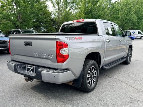 Used 2020 Toyota Tundra Limited w/ Limited Premium Package AWD/4WD image 9