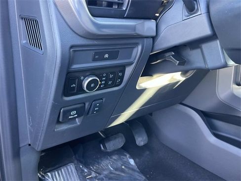 New 2025 Ford F150 Lariat w/ Equipment Group 502A High image 26