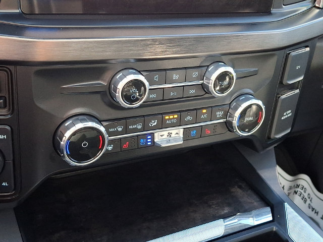 Used 2024 Ford F350 Lariat w/ Lariat Ultimate Package AWD/4WD image 16