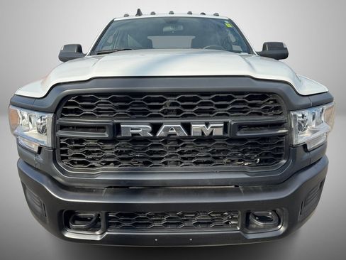 Used 2022 RAM 3500 Tradesman w/ Bed Utility Group image 7
