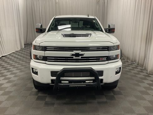 Used 2019 Chevrolet Silverado 2500 LTZ w/ Duramax Plus Package AWD/4WD image 2