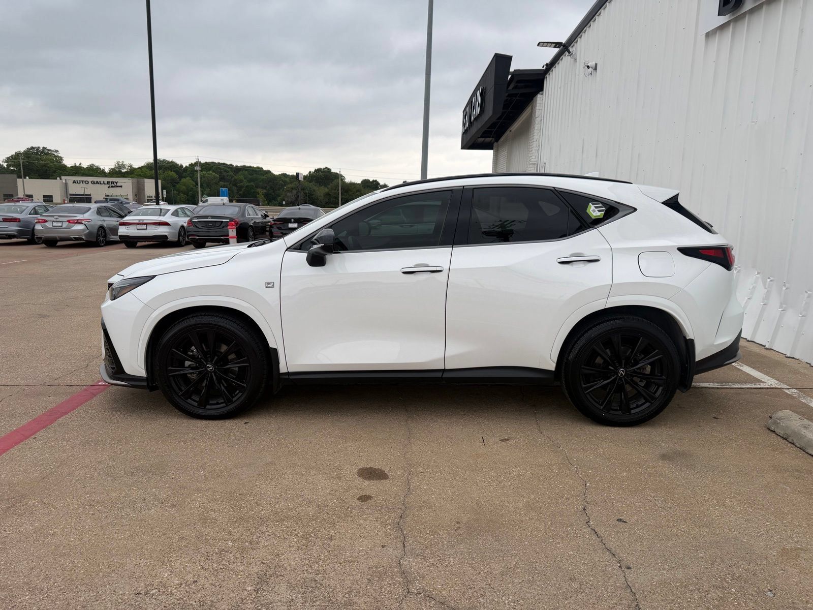 Used 2024 Lexus NX 350 F Sport AWD/4WD image 3