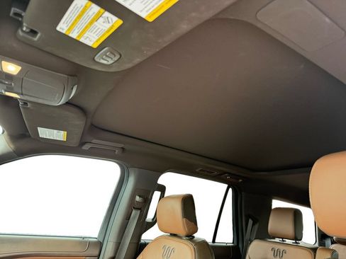 Used 2023 Ford Expedition King Ranch AWD/4WD image 12