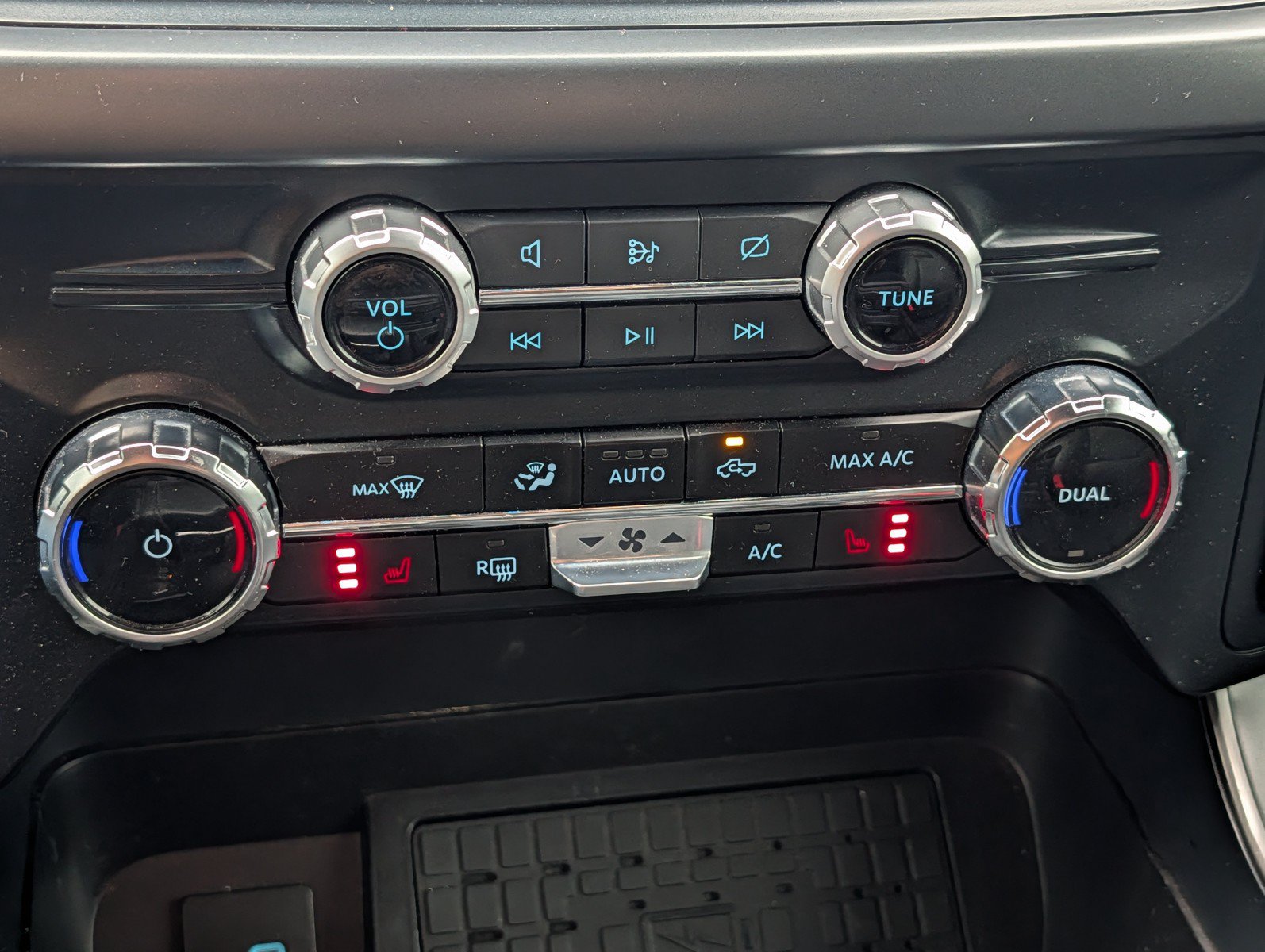 Used 2024 Ford F150 XLT w/ Equipment Group 303A High AWD/4WD image 22