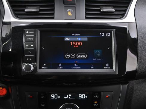 Used 2019 Nissan Sentra SV image 28