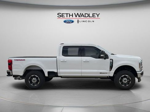 Used 2025 Ford F250 Lariat w/ Lariat Ultimate Package AWD/4WD image 8