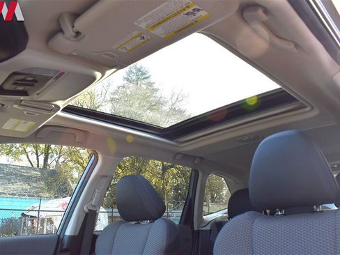 Used 2022 Subaru Forester Sport w/ Popular Package #2 AWD/4WD image 17