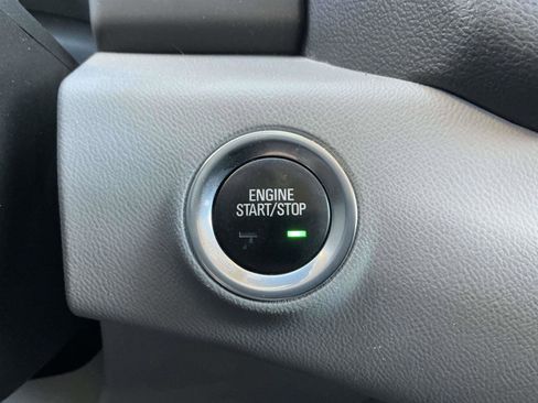 Used 2021 GMC Terrain SLT image 20