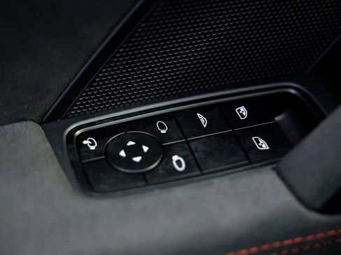 Certified 2023 Porsche 911 Carrera GTS RWD image 22