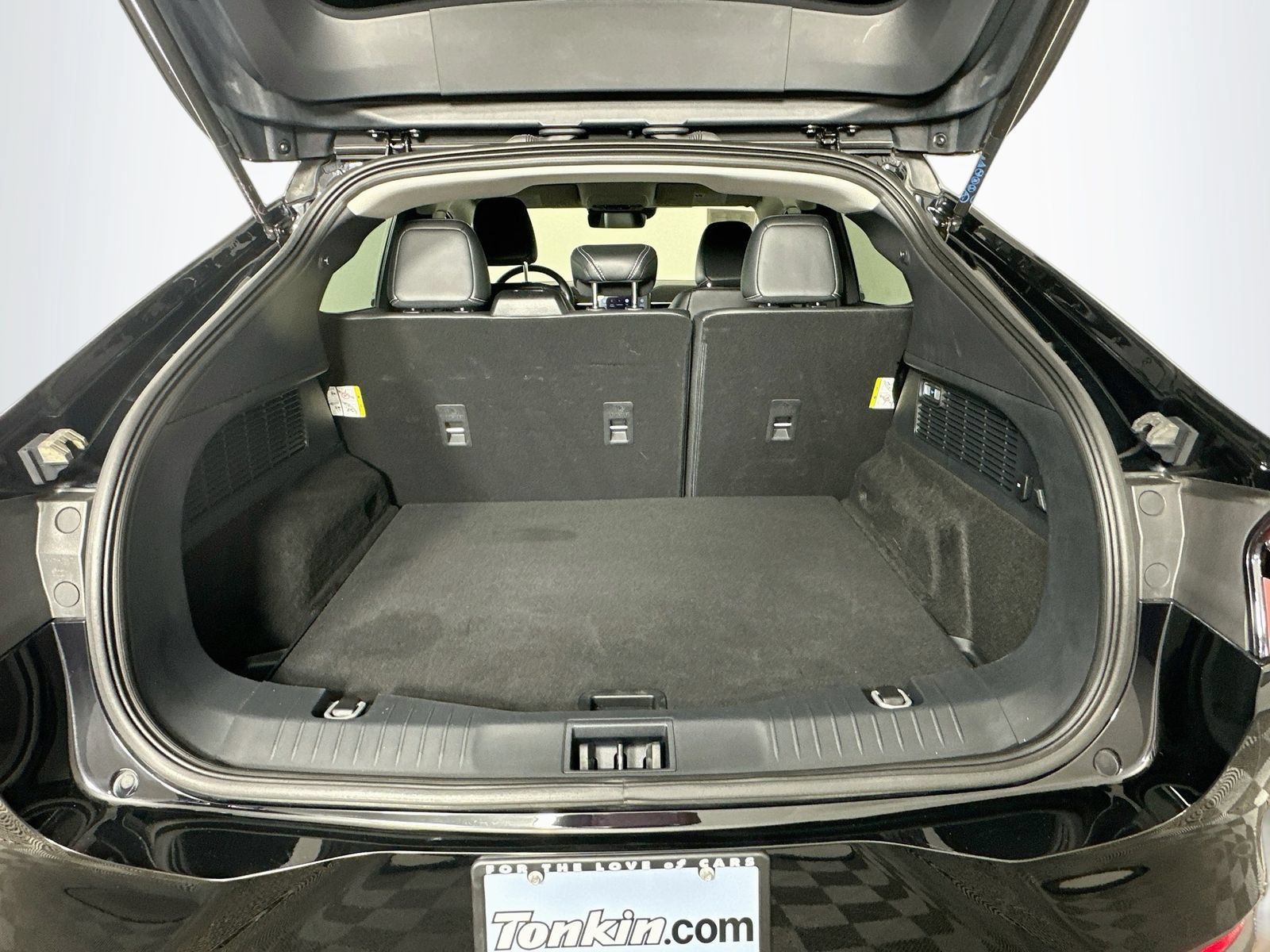Used 2023 Ford Mustang Mach-E Select AWD/4WD image 25