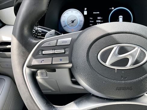 Used 2025 Hyundai Palisade SEL FWD image 24