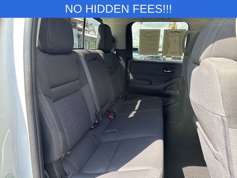 Used 2022 Nissan Frontier SV w/ Technology Package image 33