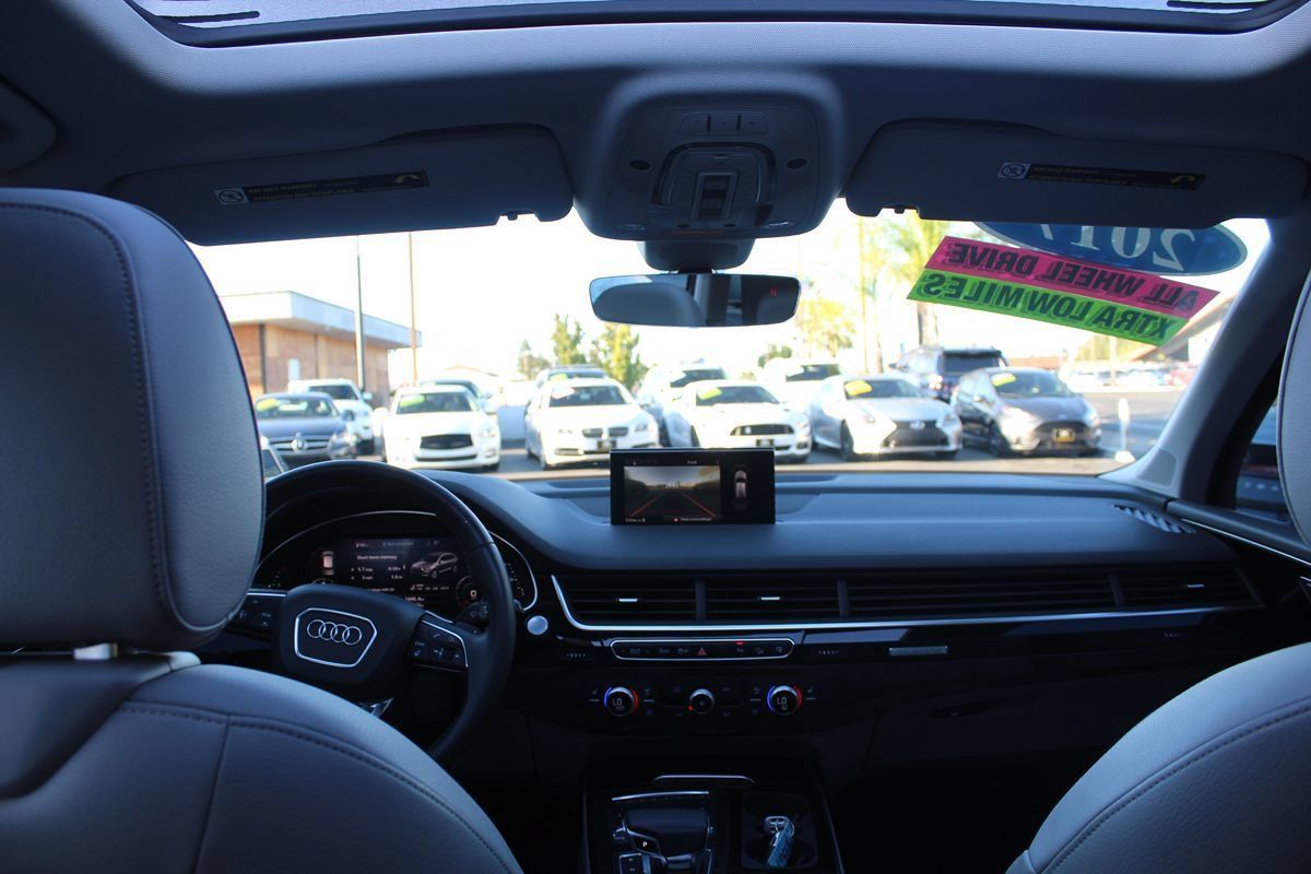Used 2017 Audi Q7 3.0T Premium Plus w/ Premium Plus Package AWD/4WD image 30