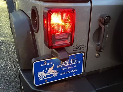 Used 2014 Jeep Wrangler Unlimited Sport w/ Quick Order Package 24S image 26