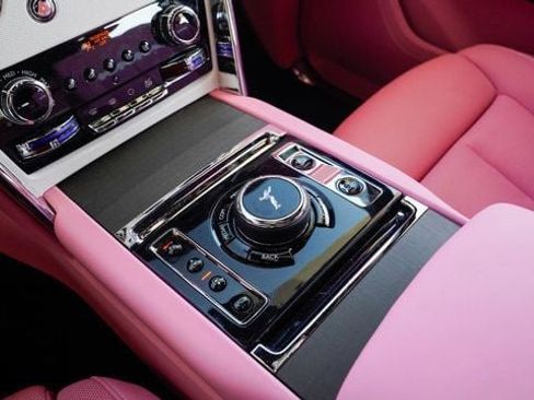 Used 2024 Rolls-Royce Cullinan image 64