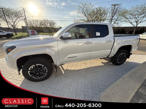 New 2026 Toyota Tacoma TRD Sport AWD/4WD image 4