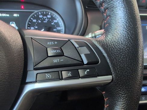 Used 2020 Nissan Kicks SR w/ SR Premium Package image 14