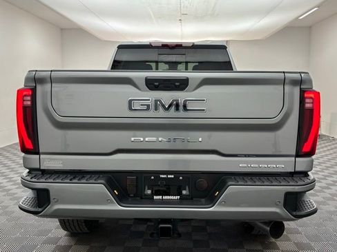 New 2026 GMC Sierra 2500 Denali Ultimate image 11