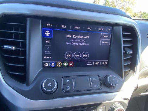 Used 2022 GMC Acadia SLE w/ Driver Convenience Package image 9