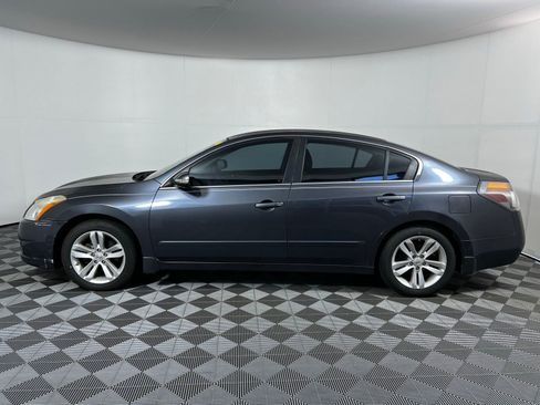 Used 2012 Nissan Altima 3.5 SR FWD image 8