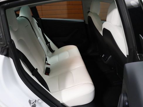Used 2023 Tesla Model 3 Standard Range RWD image 65