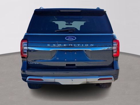 Certified 2024 Ford Expedition Limited image 5