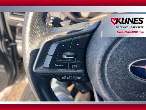 Used 2023 Subaru Crosstrek 2.0i Premium image 18