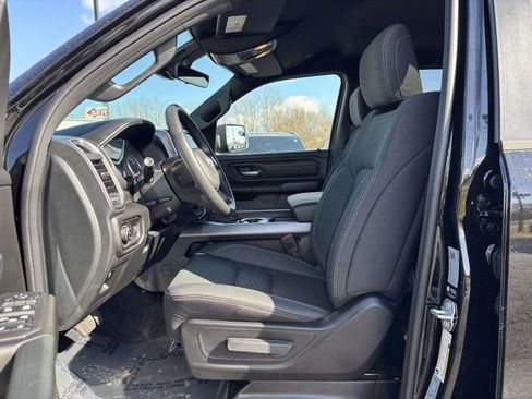 New 2026 RAM 1500 Express image 4