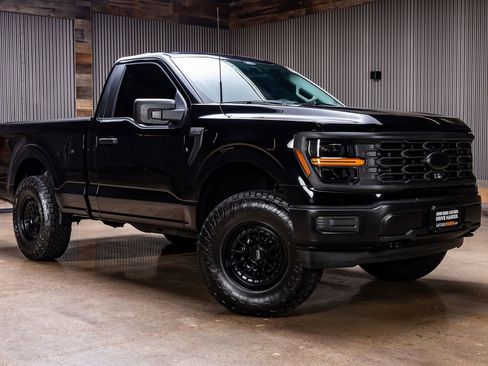 Used 2025 Ford F150 XL image 1