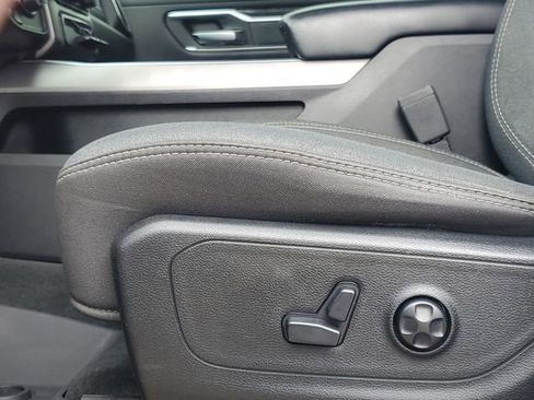 Used 2019 RAM 1500 Big Horn image 13