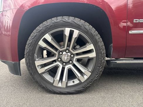 Used 2018 GMC Yukon Denali w/ Denali Ultimate Package AWD/4WD image 30