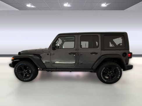 Used 2022 Jeep Wrangler Unlimited Sport AWD/4WD image 2