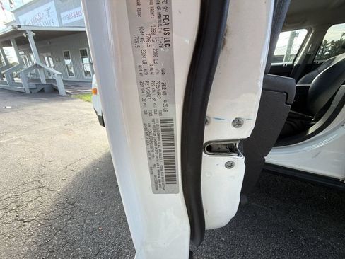 Used 2017 Jeep Patriot Sport w/ Power Value Group FWD image 22