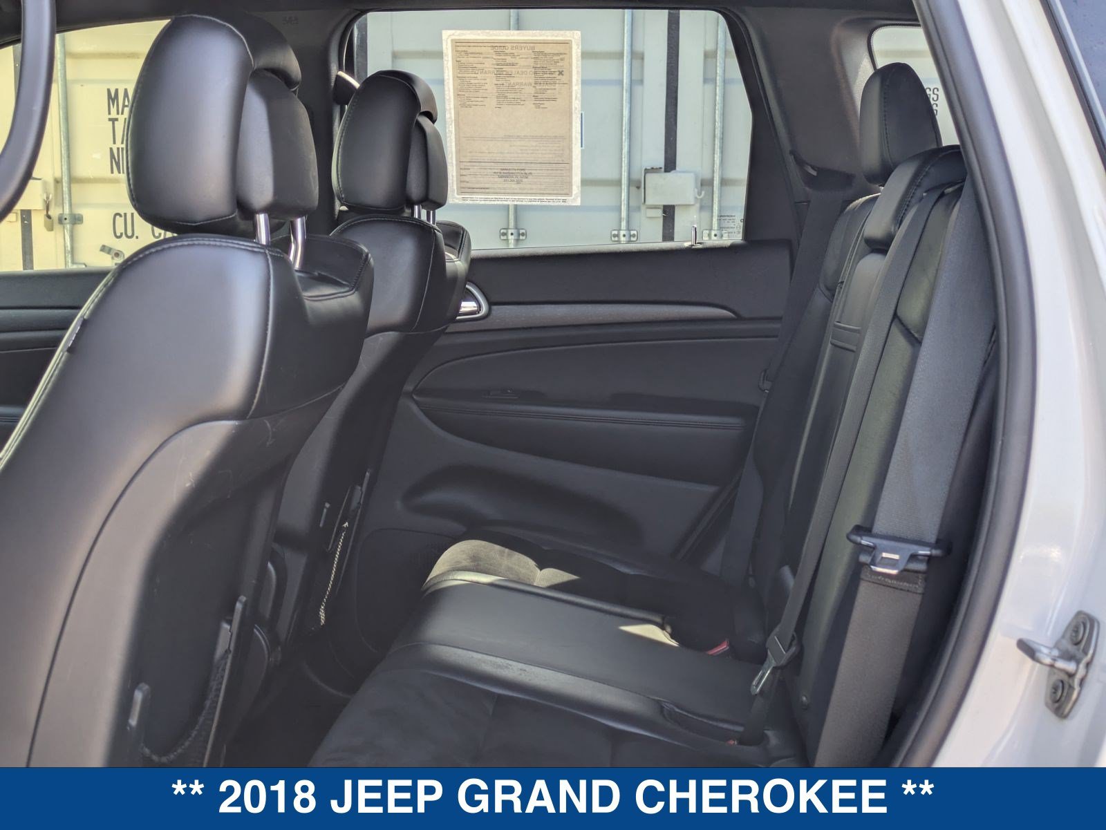 Used 2018 Jeep Grand Cherokee Laredo RWD image 16