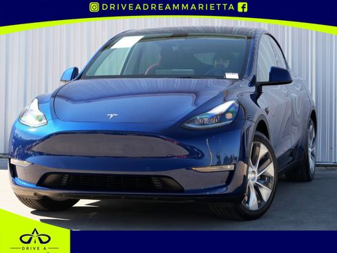 Used 2022 Tesla Model Y Long Range image 1