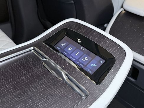 New 2026 Lincoln Navigator L Black Label image 20