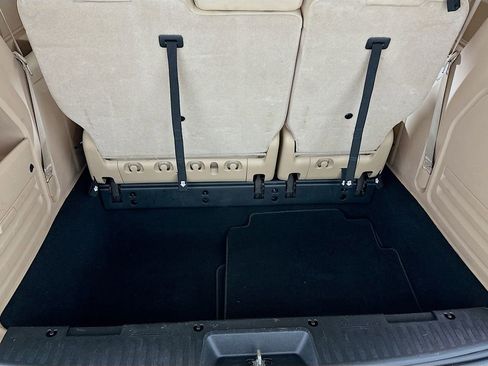 Used 2014 Dodge Grand Caravan SE w/ Quick Order Package 29E SE FWD image 24