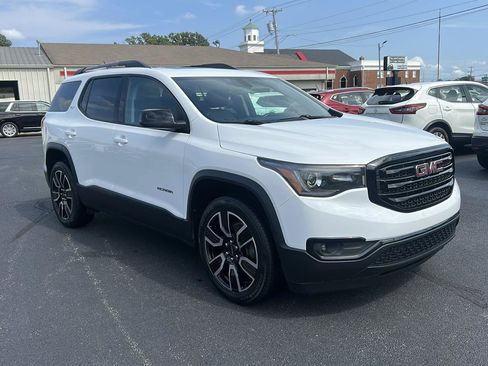 Used 2019 GMC Acadia SLT w/ Black Edition FWD image 3