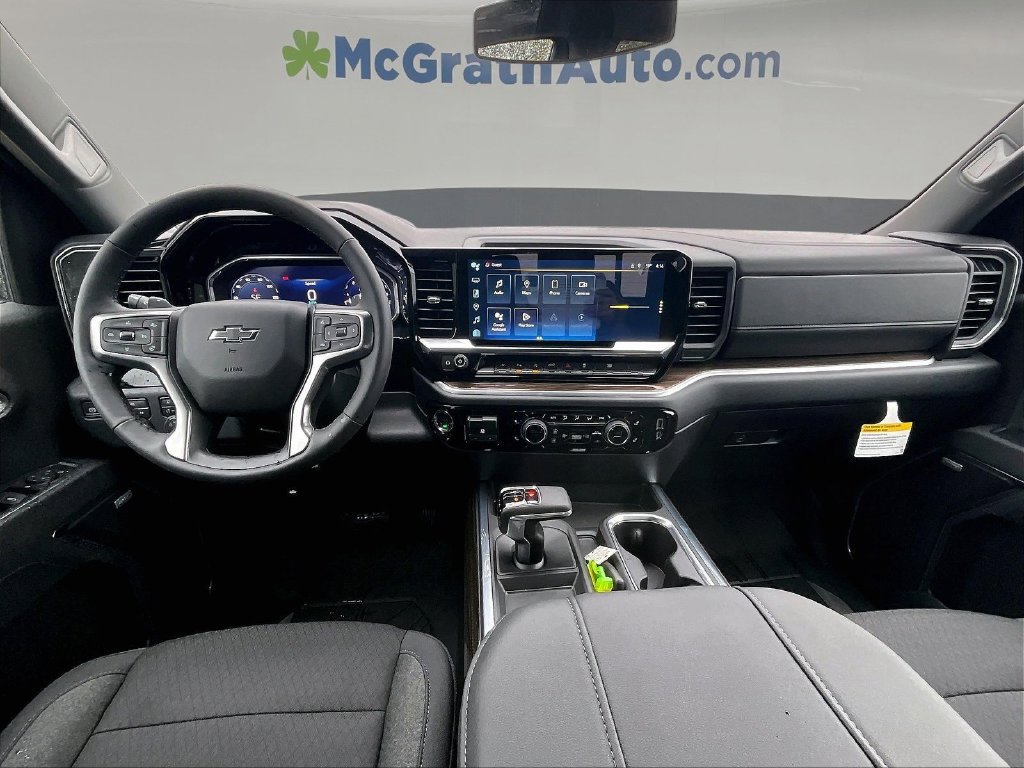 New 2026 Chevrolet Silverado 1500 RST AWD/4WD image 9
