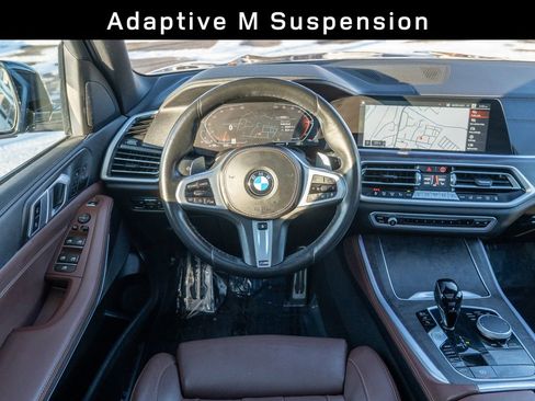 Used 2022 BMW X5 xDrive40i w/ M Sport Package image 13