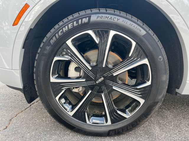 New 2026 Lincoln Nautilus Reserve AWD/4WD image 12