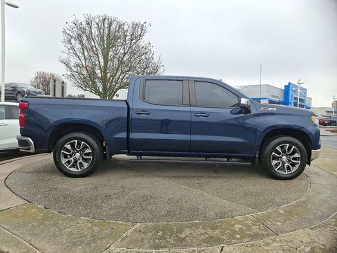 Used 2022 Chevrolet Silverado 1500 LT image 7