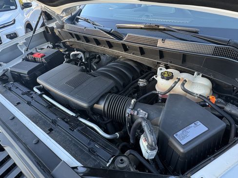 Used 2021 Chevrolet Silverado 1500 LT Trail Boss image 26