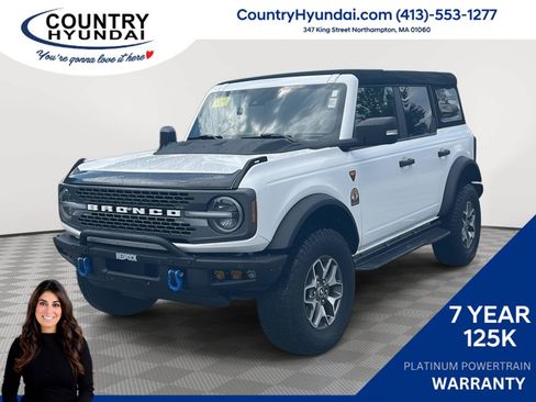 Used 2022 Ford Bronco Badlands AWD/4WD image 1