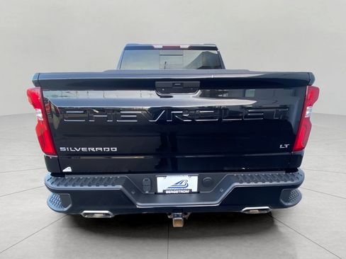 Used 2021 Chevrolet Silverado 1500 LT Trail Boss w/ Convenience Package II image 11