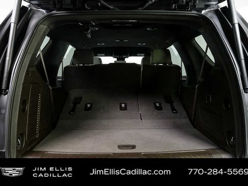 Used 2025 Chevrolet Tahoe LT RWD image 31