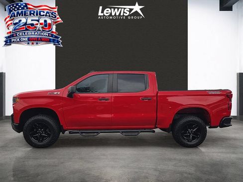 Used 2020 Chevrolet Silverado 1500 Custom Trail Boss w/ Custom Convenience Package AWD/4WD image 2