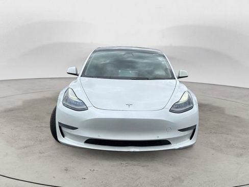 Used 2022 Tesla Model 3 Long Range AWD/4WD image 2